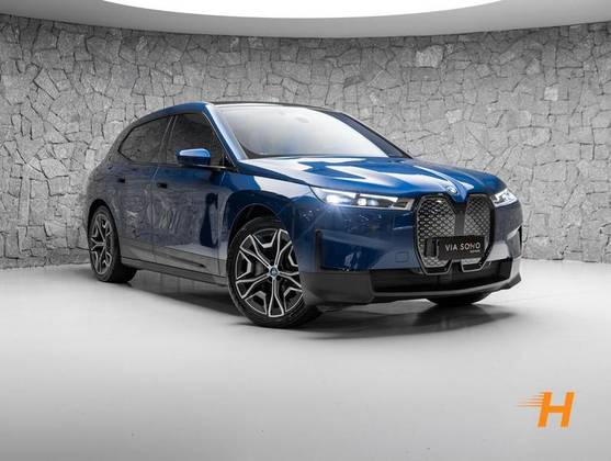 BMW iX ELÉTRICO XDRIVE40